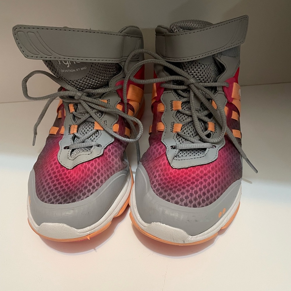 Ryka Mid Rise Cross Trainer